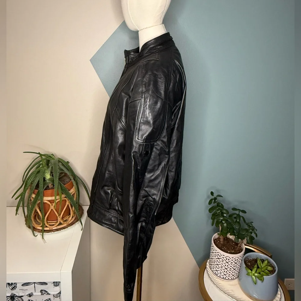 Vintage 90s Black Leather Jacket Sherpa Lined Minimalist Moto L Wilson’s leather - Picture 4 of 13